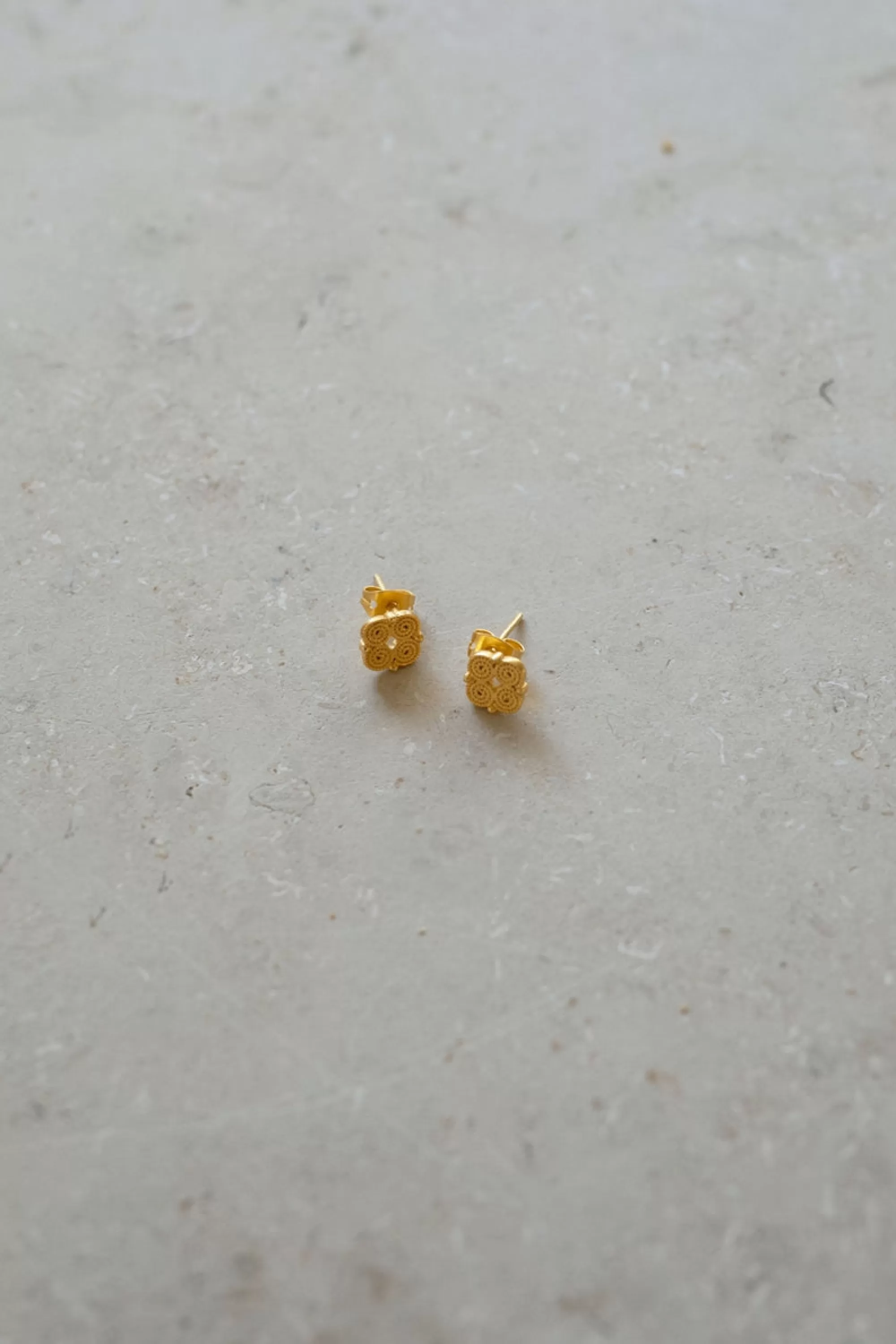 Shop lova earring | Oorbellen | Sieraden