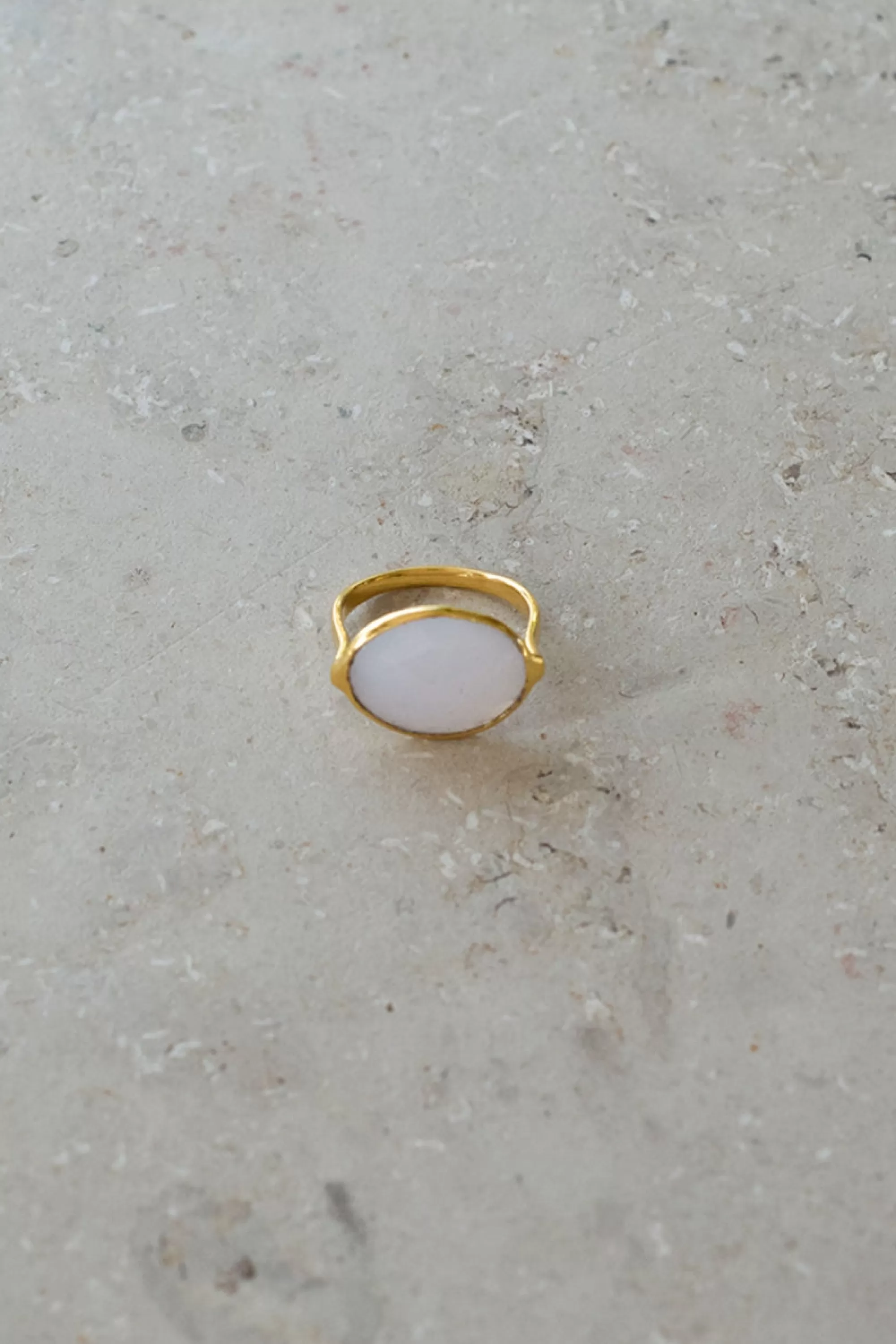 Flash Sale PD OVAL RING | old pink Sieraden